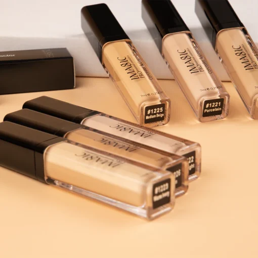 Imagic Concealer + Currector - Image 2